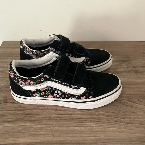 Vans Other - Vans Kids Black Sneakers with Floral Design